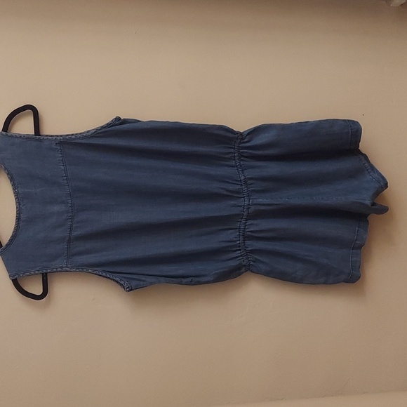 LOVESTITCH Chambray Sleeveless Short Romper - Picture 8 of 12